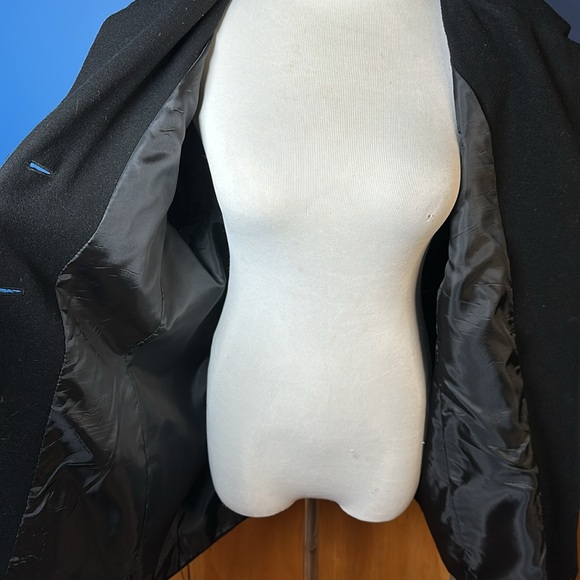 Laura Scott coat - Picture 7 of 8